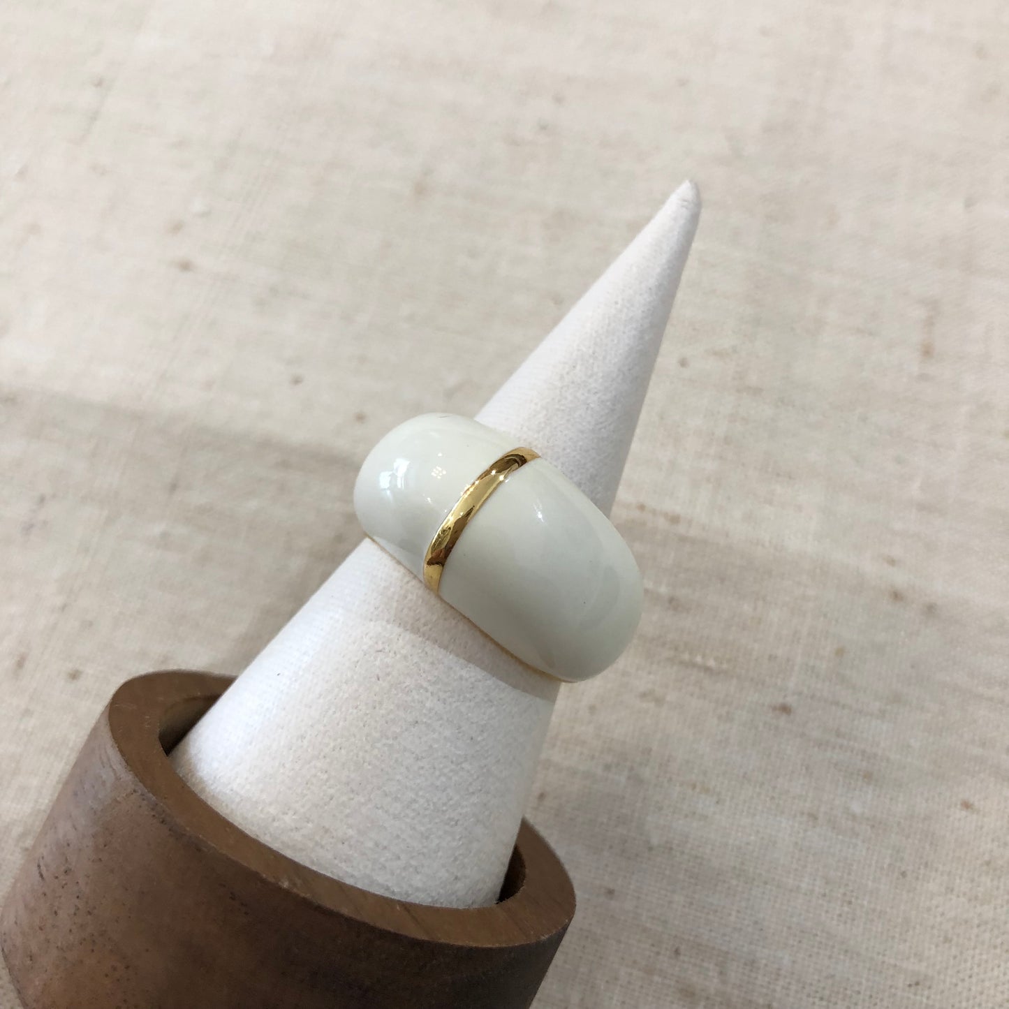 Ivory Line Enamel Ring