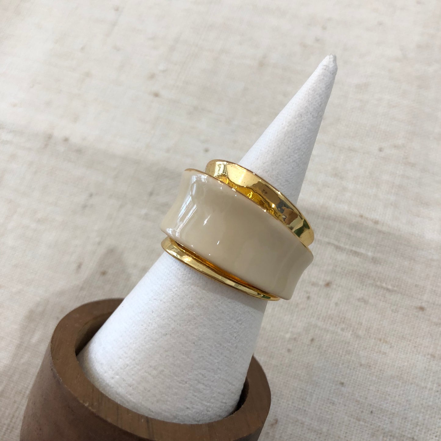 Porcelain Curve Ring