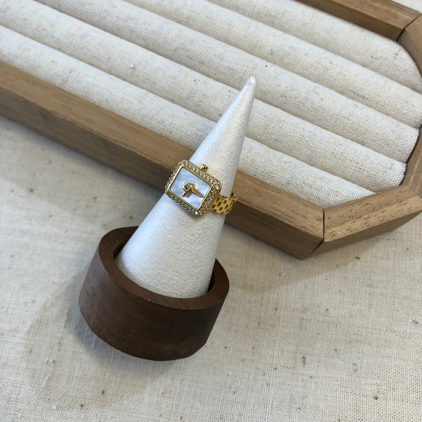 Luminous Dial Shell Ring