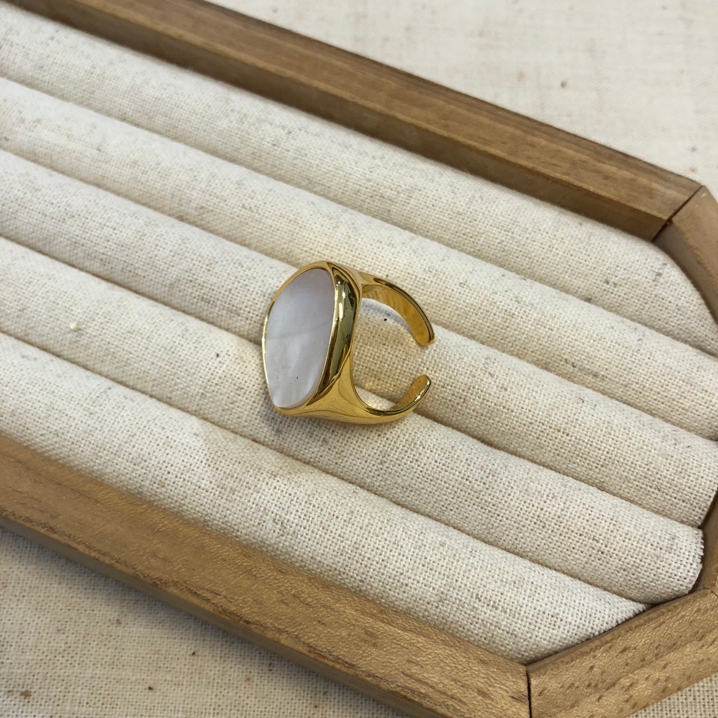 Drift Shell Sculpted Ring