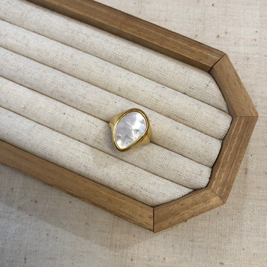 Golden Reef Statement Shell Ring