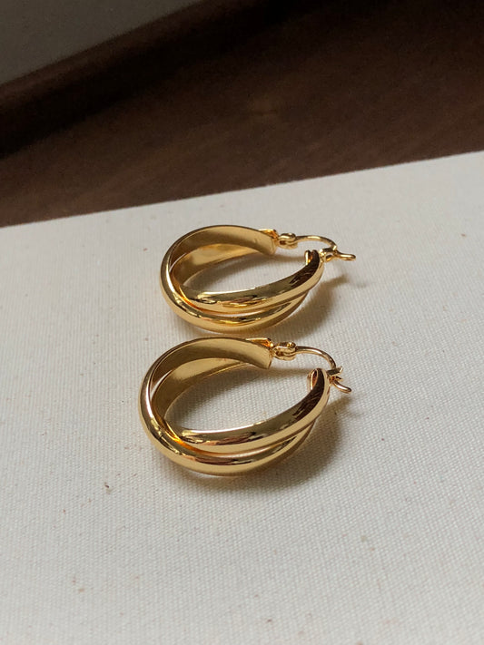 Sleek Double-Layered Gold Hoop Earrings