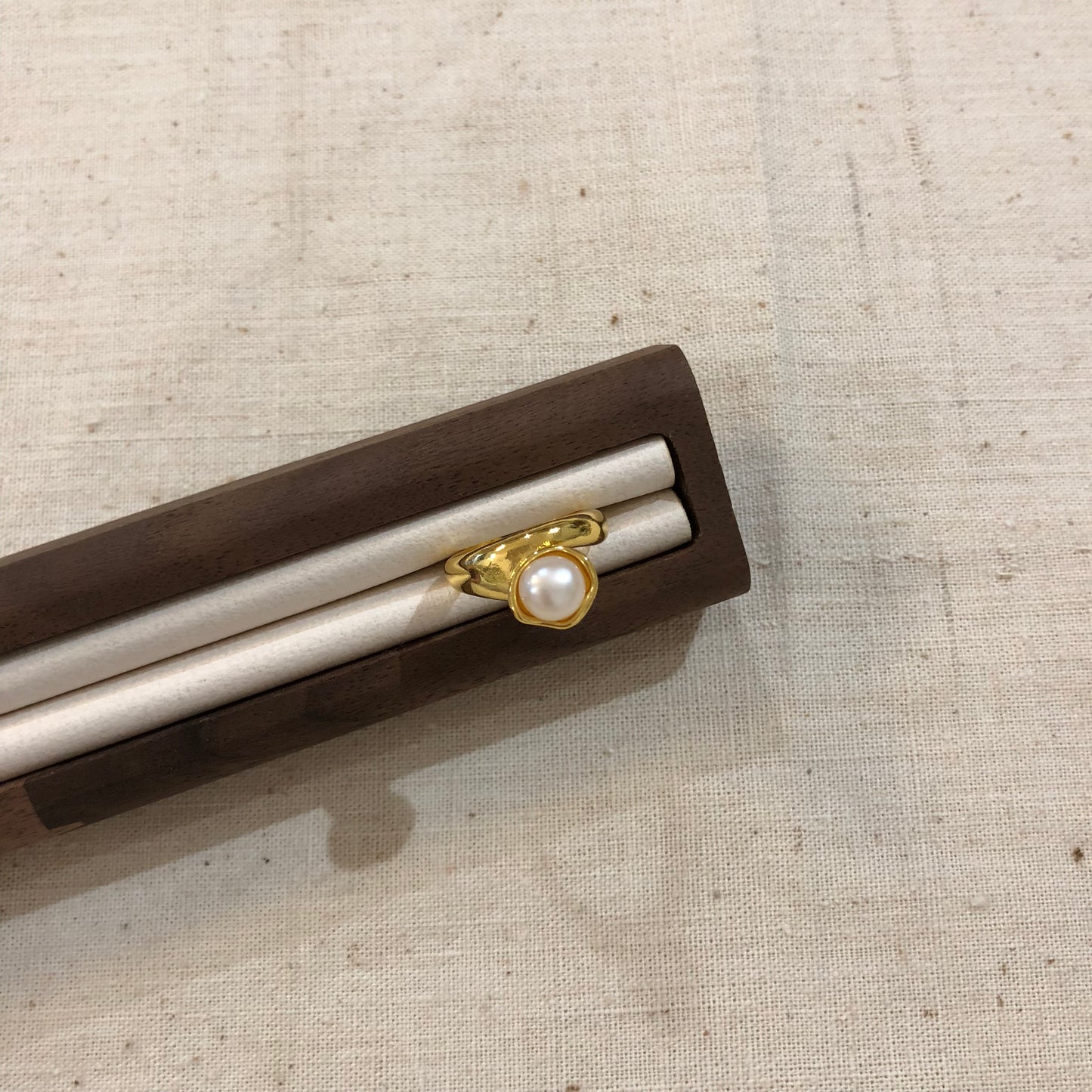 Verre Pearl Ring