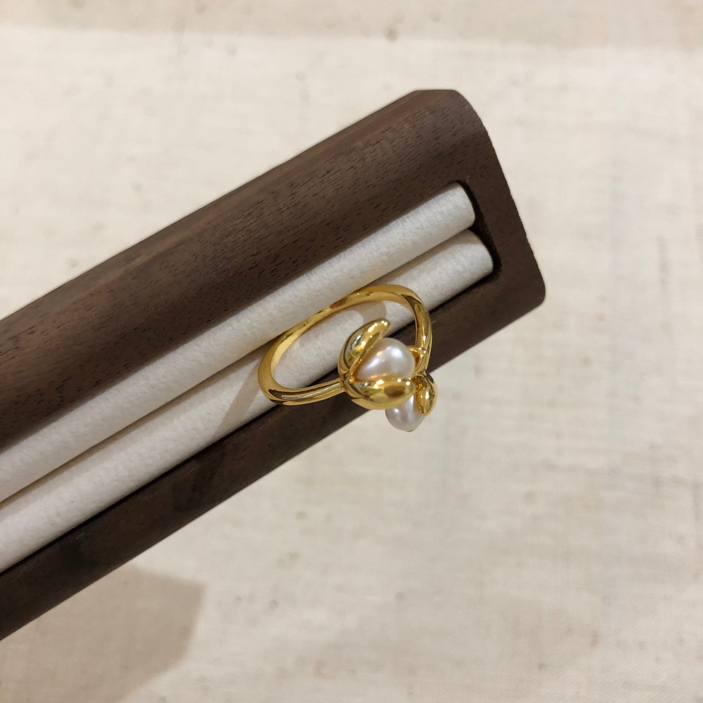 Bloom Duet Pearl Ring
